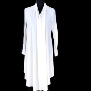 ROBIN Artizan Signature Off-white Open Front Drape Top (OS)